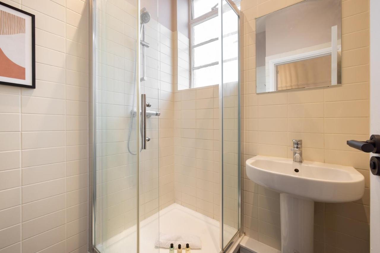 The West End Penthouse - 4Bdr With Views Διαμέρισμα Λονδίνο Εξωτερικό φωτογραφία